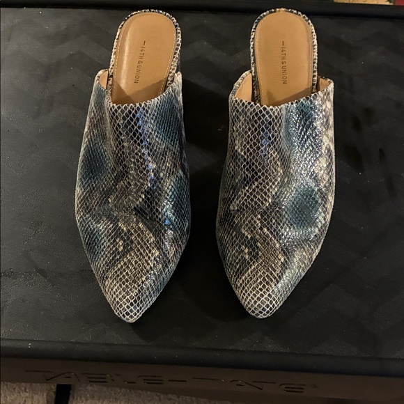 The Limited Shoes - The Limited Blue and White Snake Print Mules